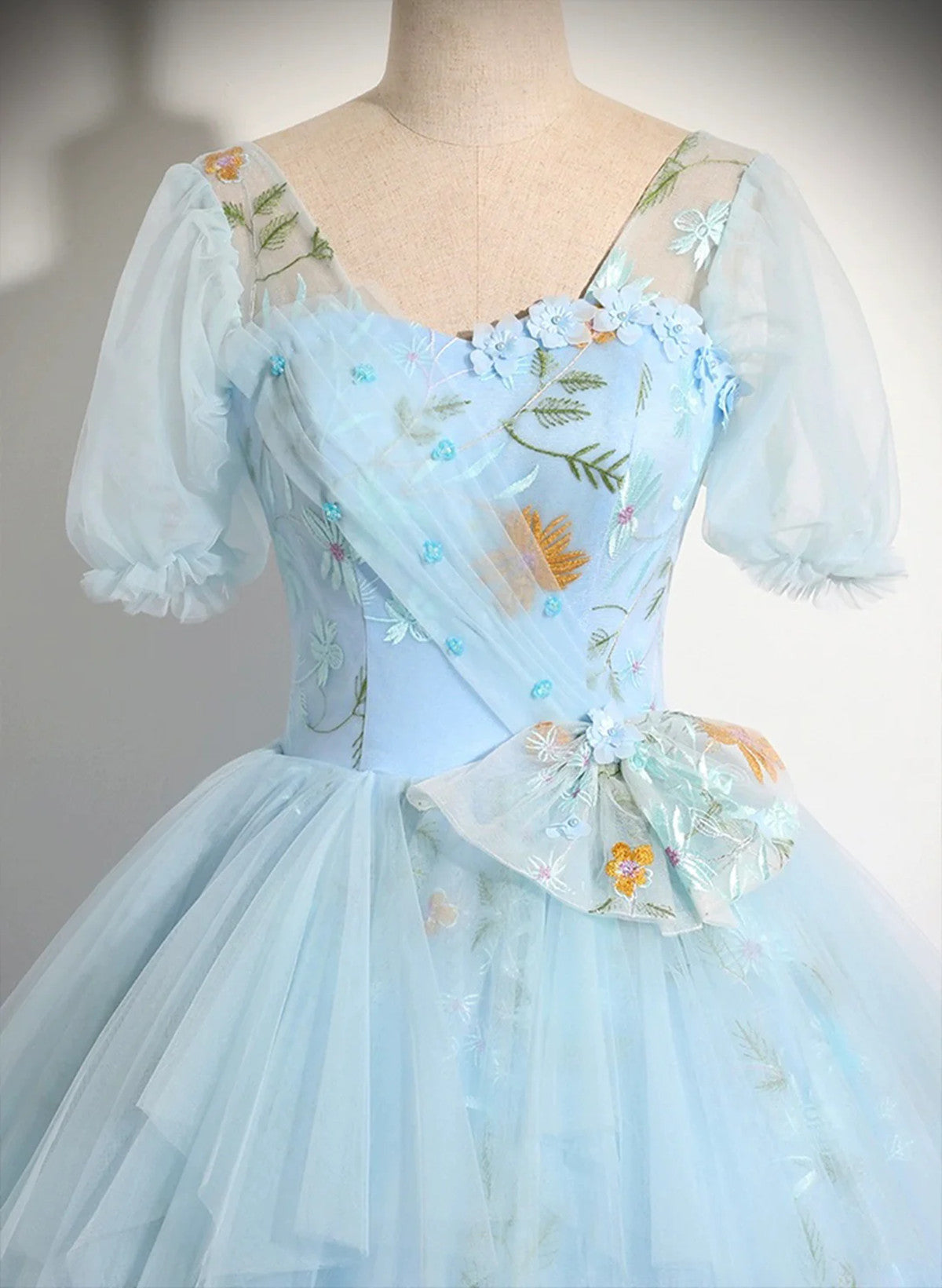 Beautiful Blue Tulle Short Sleeves Sweet 16 Dress with Bow, Blue Formal Gown